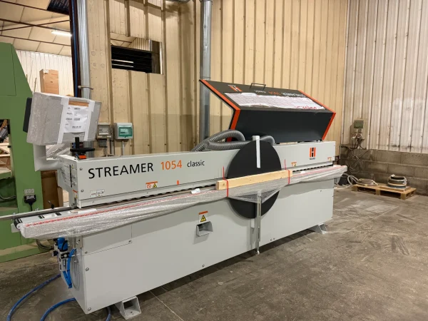 IMG_2990 PLAQUEUSE DE CHANTS 1054 INSTALLATION RECENTE