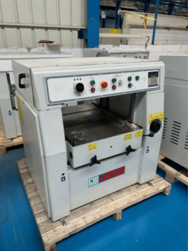 VELA630/C – RABOTEUSE DE CHARPENTE MARQUE LUREM TYPE VELA 630/C – NEUF